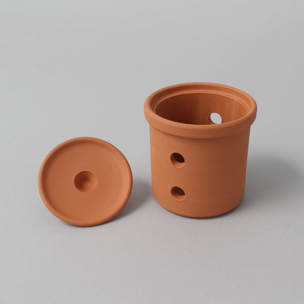 GARLIC POT