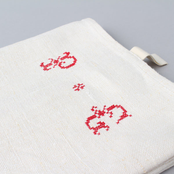 VINTAGE LINEN TEA TOWEL