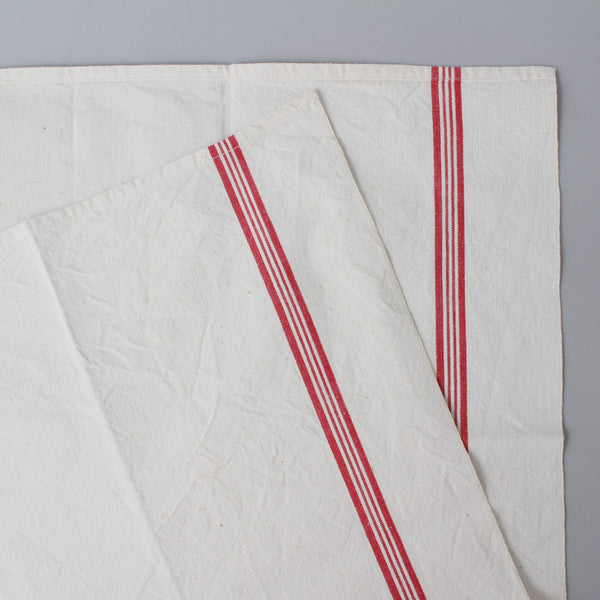 VINTAGE LINEN TEA TOWEL