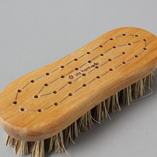 VEGETABLE BRUSH