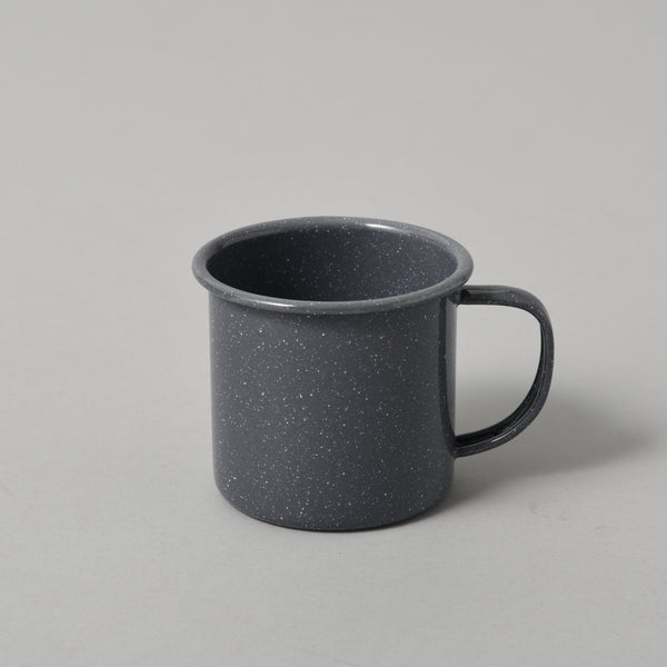 FLECKED ENAMEL MUG GREY