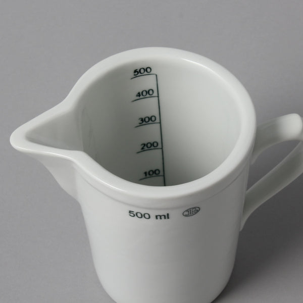 LABORATORY JUG