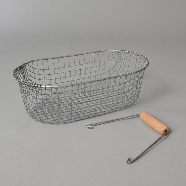 WIRE GARDEN BASKET